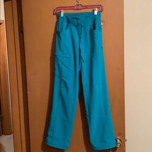 Cherokee infinity scrubs pants